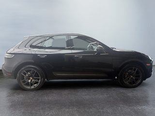 2024 Porsche Macan T AWD in Laval, Quebec - 5 - w320h240px