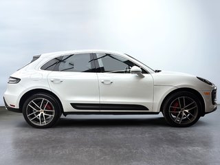 2024 Porsche Macan S Premium Package Plus in Laval, Quebec - 5 - w320h240px