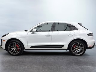 2024 Porsche Macan S Premium Package Plus in Laval, Quebec - 2 - w320h240px