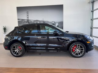Porsche Macan S AWD 2024 à Laval, Québec - 5 - w320h240px