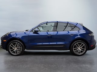 Porsche Macan Premium Package Plus 2024 à Laval, Québec - 2 - w320h240px