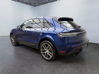 Porsche Macan Premium Package Plus 2024 à Laval, Québec - 3 - w320h240px