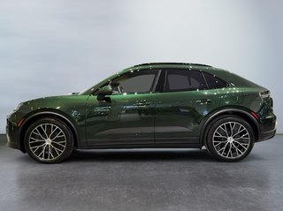 Porsche Macan Electric 4 AWD 2024 à Laval, Québec - 2 - w320h240px