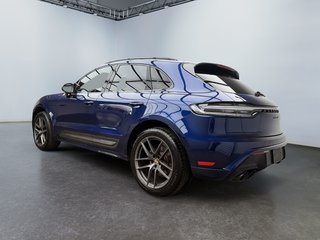 Porsche Macan  2024 à Laval, Québec - 3 - w320h240px
