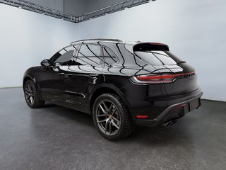 2025 Porsche Macan T AWD in Laval, Quebec - 3 - w320h240px