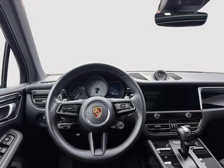 2025 Porsche Macan S in Laval, Quebec - 4 - w320h240px