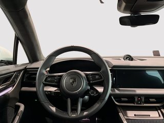 Porsche Macan Electric Turbo 2025 à Laval, Québec - 4 - w320h240px