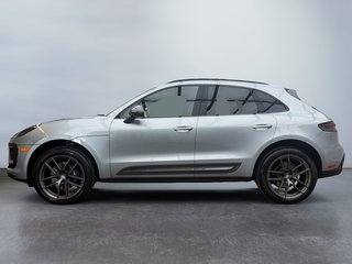 Porsche Macan  2026 à Laval, Québec - 2 - w320h240px