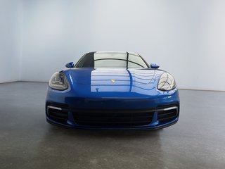 2018 Porsche Panamera 4 in Laval, Quebec - 5 - w320h240px