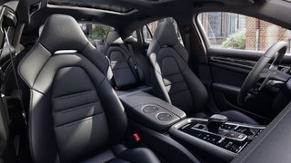 Porsche Panamera GTS AWD 2023 à Laval, Québec - 5 - w320h240px