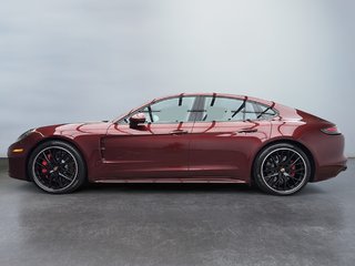 Porsche Panamera GTS w/Assistance Package 2023 à Laval, Québec - 2 - w320h240px
