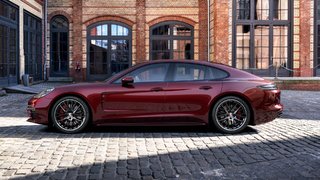 Porsche Panamera GTS AWD 2023 à Laval, Québec - 3 - w320h240px