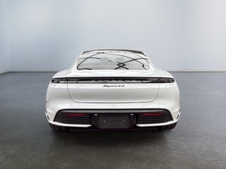 Porsche Taycan 4S Performance Package 2021 à Laval, Québec - 4 - w320h240px