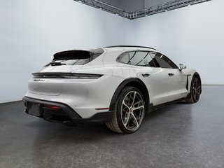 Porsche Taycan Turbo S Cross Turismo AWD 2022 à Laval, Québec - 4 - w320h240px