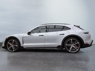 2022 Porsche Taycan 4S in Laval, Quebec - 2 - w320h240px