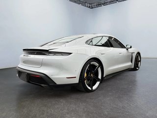 Porsche Taycan Turbo S Technology Package 2023 à Laval, Québec - 4 - w320h240px