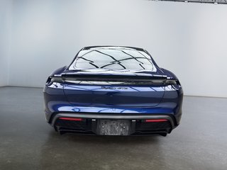 Porsche Taycan GTS Premium Package 2023 à Laval, Québec - 4 - w320h240px