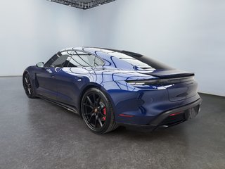 Porsche Taycan GTS Premium Package 2023 à Laval, Québec - 3 - w320h240px