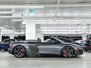 Audi R8 Spyder V10 performance quattro /sièges Sport 18 positions 2020 à Laval, Québec - 2 - w320h240px