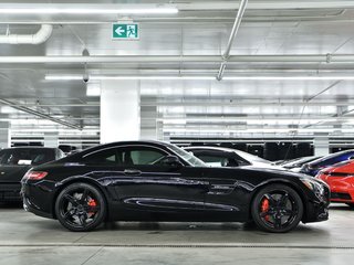 Mercedes-Benz AMG GT S 2016 à Laval, Québec - 2 - w320h240px