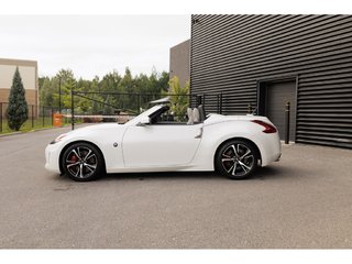 2018 Nissan 370Z Roadster Touring Sport w-Black Top Auto in Laval, Quebec - 6 - w320h240px