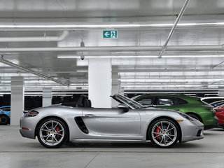 2023 Porsche 718 Boxster S Roadster / Sport Chrono / PDK / Premium Pack in Laval, Quebec - 2 - w320h240px