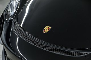 2020 Porsche 718 Cayman GT4 in Laval, Quebec - 6 - w320h240px