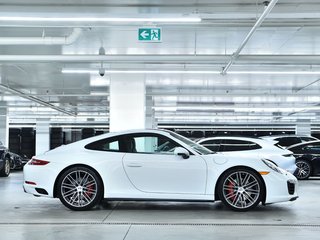 2017 Porsche 911 Carrera 4S in Laval, Quebec - 2 - w320h240px