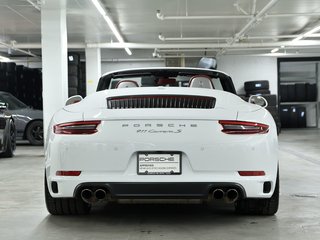 Porsche 911 Carrera S 2018 à Laval, Québec - 5 - w320h240px