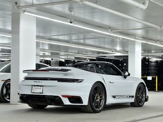 Porsche 911 Turbo S Cab / Sport Pack / PASM / Sport Exhaust 2021 à Laval, Québec - 4 - w320h240px