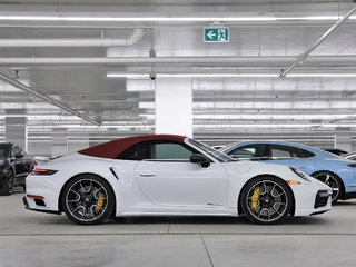 Porsche 911 Turbo S Cabriolet  / Burmester High End 2022 à Laval, Québec - 6 - w320h240px