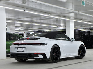 2023 Porsche 911 Carrera 4 Cabriolet / Burmester / Sport Package in Laval, Quebec - 5 - w320h240px