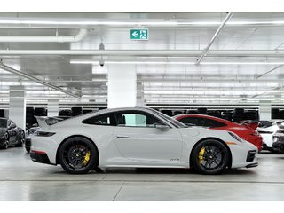 Porsche 911 Carrera GTS Coupe / PDCC / BUCKET SEATS / BOSE 2023 à Laval, Québec - 2 - w320h240px