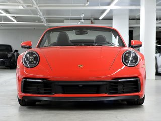 2024 Porsche 911 Carrera 4S Cabriolet / Premium + Sport Package in Laval, Quebec - 5 - w320h240px