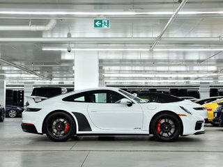 2024 Porsche 911 Carrera GTS Coupe / Transmission Manuelle /Aerokit in Laval, Quebec - 3 - w320h240px