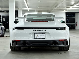 Porsche 911 Carrera GTS Coupe / Transmission Manuelle /Aerokit 2024 à Laval, Québec - 6 - w320h240px