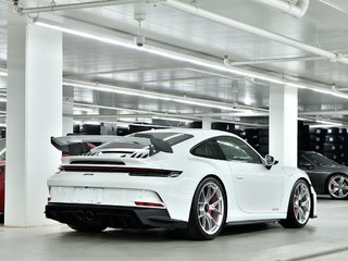 Porsche 911 GT3 / Transmission manuelle / Front Axle Lift 2024 à Laval, Québec - 3 - w320h240px