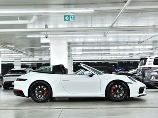 Porsche 911  2024 à Laval, Québec - 2 - w320h240px