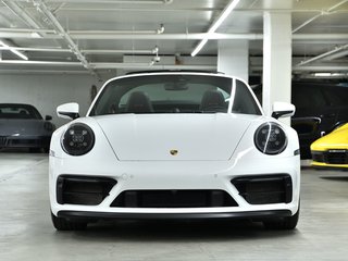 Porsche 911  2024 à Laval, Québec - 5 - w320h240px