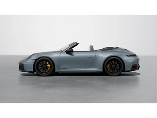 2025 Porsche 911 Carrera GTS Cabriolet / PCCBs / BOSE / Axle Lift in Laval, Quebec - 2 - w320h240px