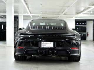 2025 Porsche 911 Carrera GTS Coupe / Premium Package / Burmester in Laval, Quebec - 4 - w320h240px