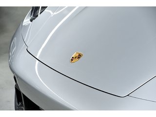 2025 Porsche 911 Carrera 4 GTS Coupe in Laval, Quebec - 6 - w320h240px