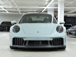 Porsche 911 Carrera 4 GTS Coupe / Front Axle Lift / Premium / 2025 à Laval, Québec - 5 - w320h240px