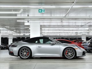 Porsche 911 Carrera S Cabriolet / Premium / Rear + Front Axle 2025 à Laval, Québec - 3 - w320h240px