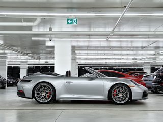 Porsche 911 Carrera S Cabriolet / Premium / Rear + Front Axle 2025 à Laval, Québec - 2 - w320h240px