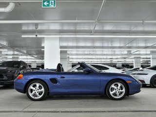 1998 Porsche Boxster 2dr Roadster Manual in Laval, Quebec - 2 - w320h240px