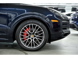 Porsche Cayenne GTS AWD / Premium Plus Package / BOSE / ACC 2021 à Laval, Québec - 6 - w320h240px