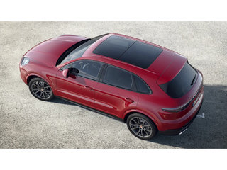 Porsche Cayenne AWD / Premium Package /Air Suspension / Hitch 2022 à Laval, Québec - 4 - w320h240px