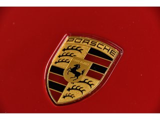 Porsche Cayenne AWD / Premium Package /Air Suspension / Hitch 2022 à Laval, Québec - 6 - w320h240px