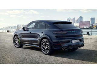 Porsche Cayenne E-Hybrid Coupe AWD / Performance + Premium Pack 2022 à Laval, Québec - 3 - w320h240px